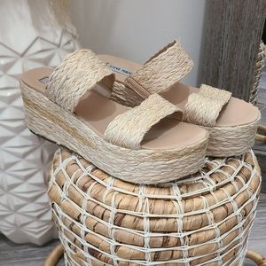 Steve Madden Platform Wedge Sandal/ Espadrilles